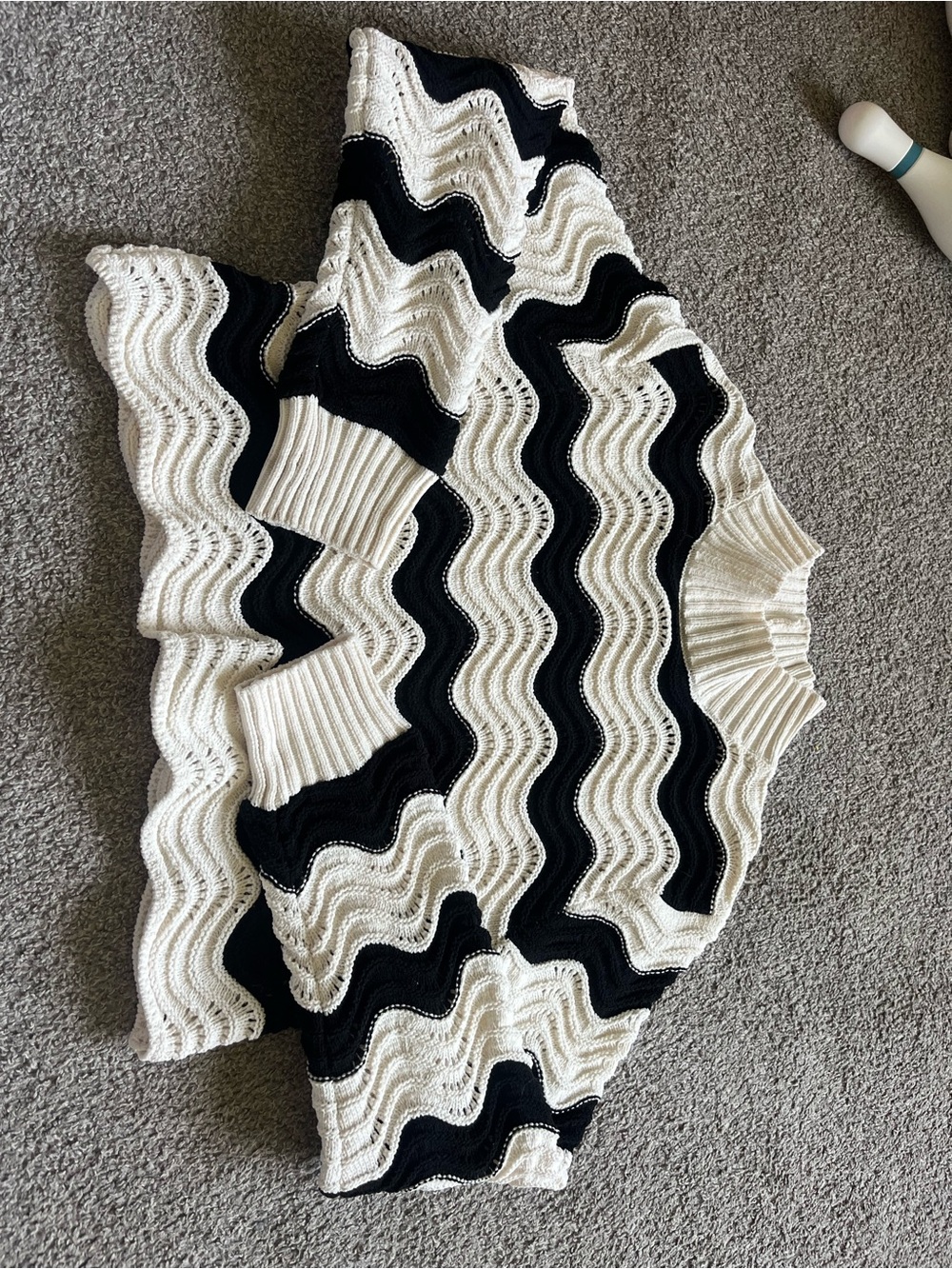 Zara Black & Cream Wavy Knit Turtleneck Sweater